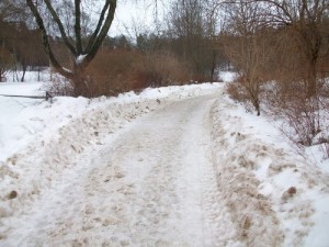 Mellan På väg från Lötsjön mot Råstasjön